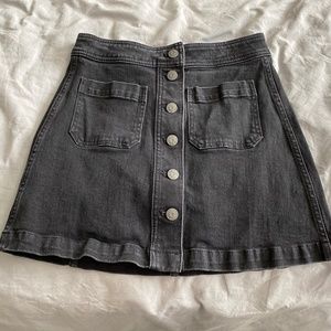 Like New! Madewell Stretch A-Line Denim Mini with Pockets